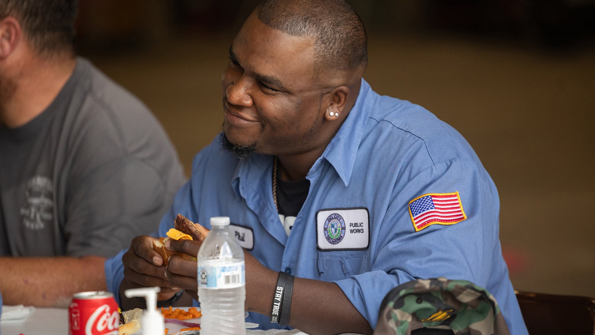 A Del City Public Works staff member enjoys his lunch.